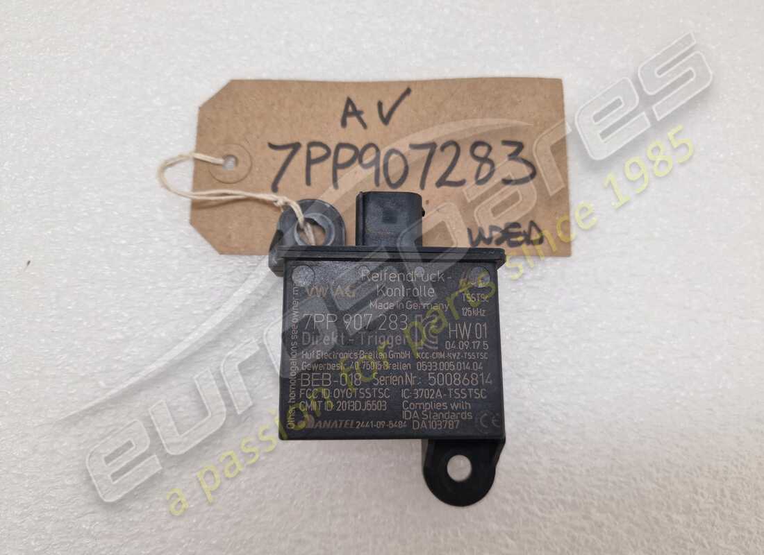 USED Lamborghini TRANSMITTING UNIT . PART NUMBER 7PP907283 (1)