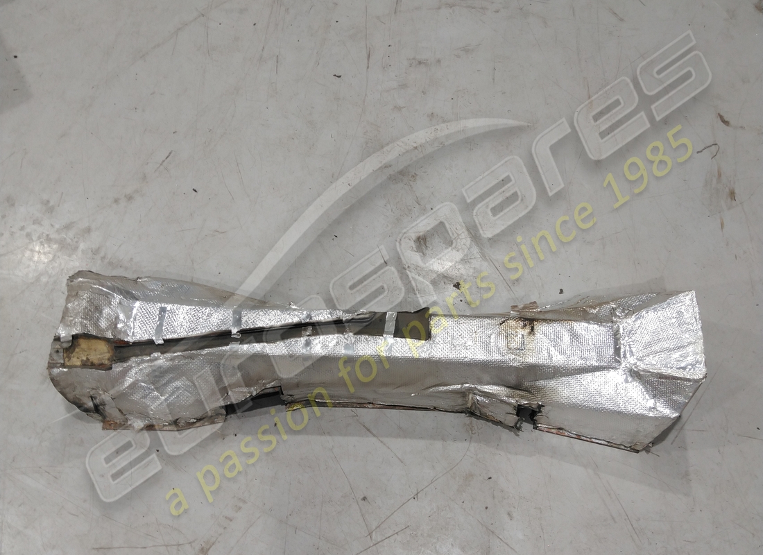 DAMAGED Ferrari TUNNEL INSULATION . PART NUMBER 64699400 (1)