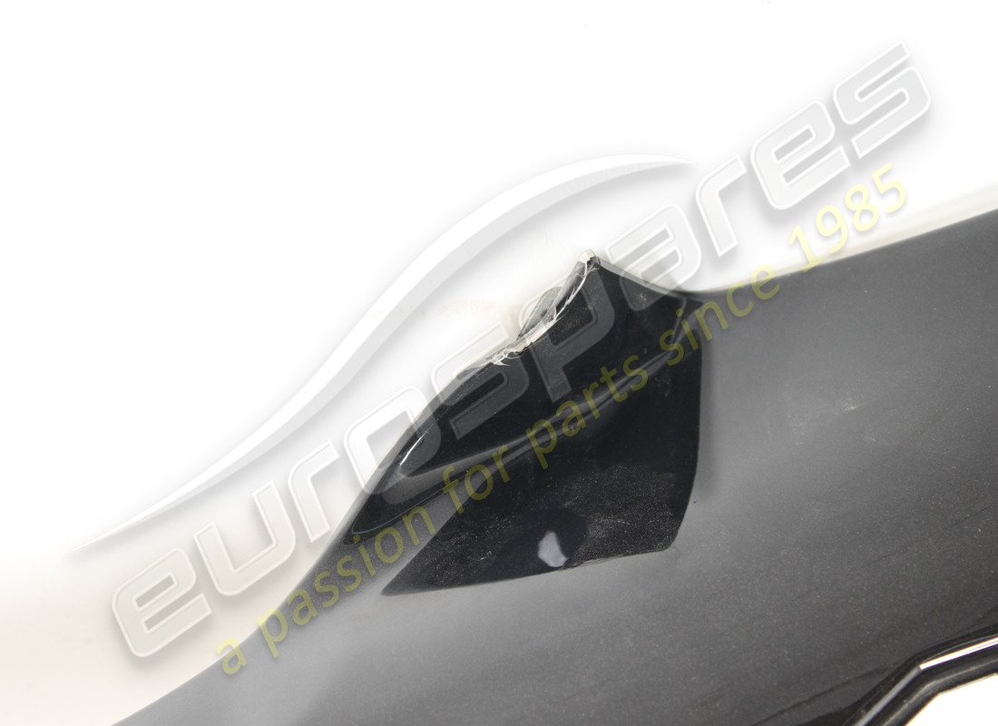 damaged ferrari complete lh front fender. part number 985956661 (2)