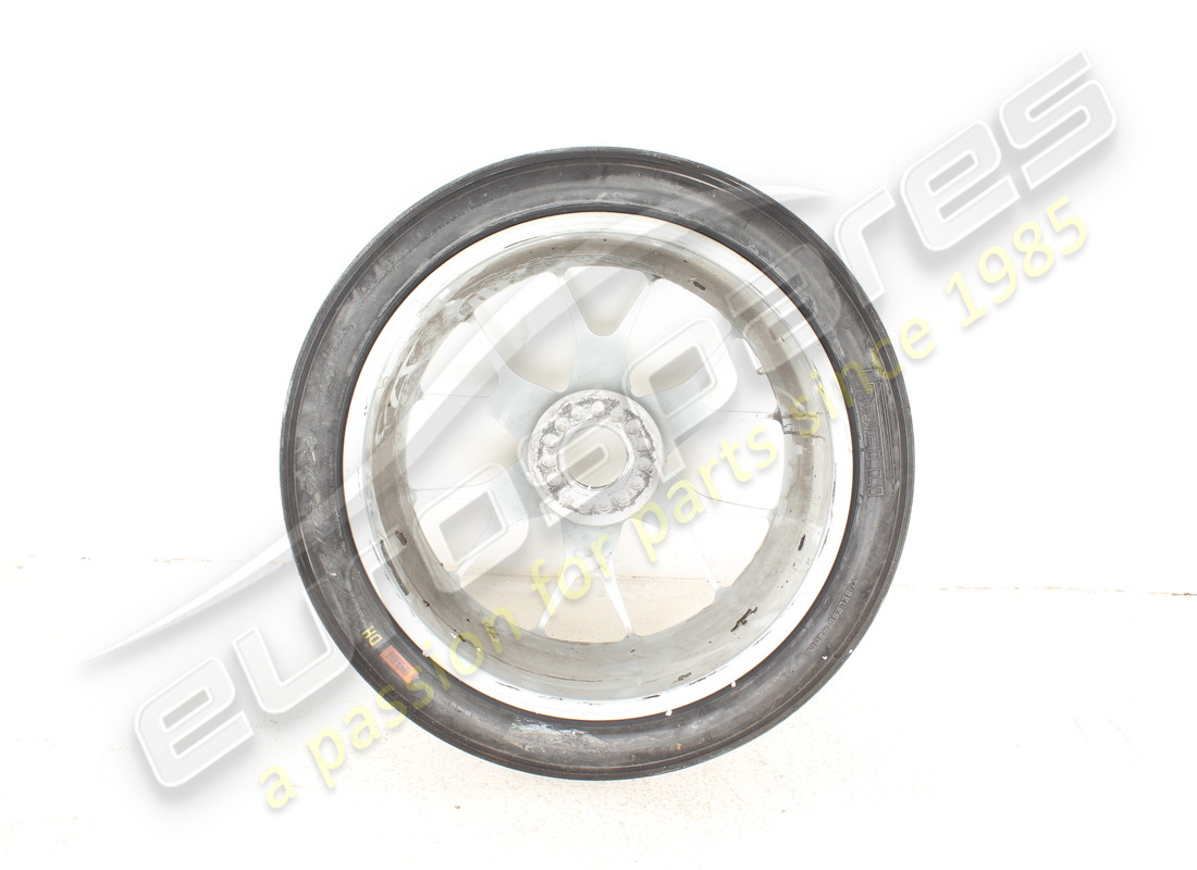 used ferrari front wheel. part number 341319 (3)