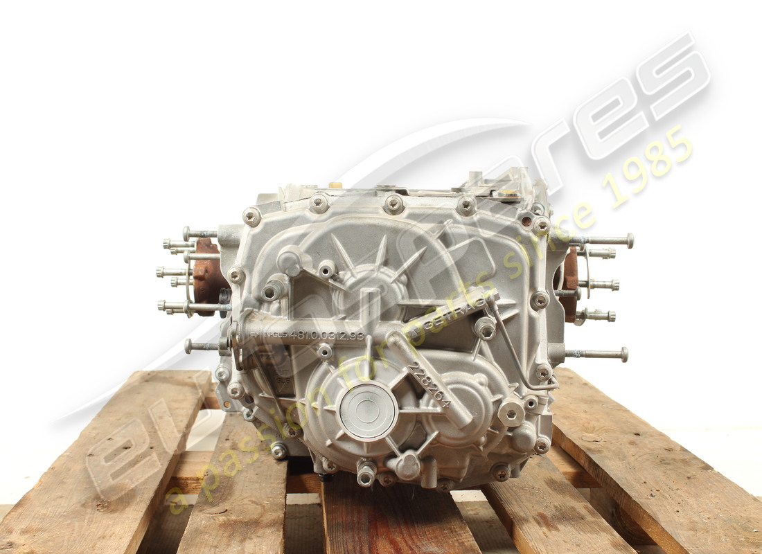 used ferrari complete dct gearbox. part number 815469 (3)