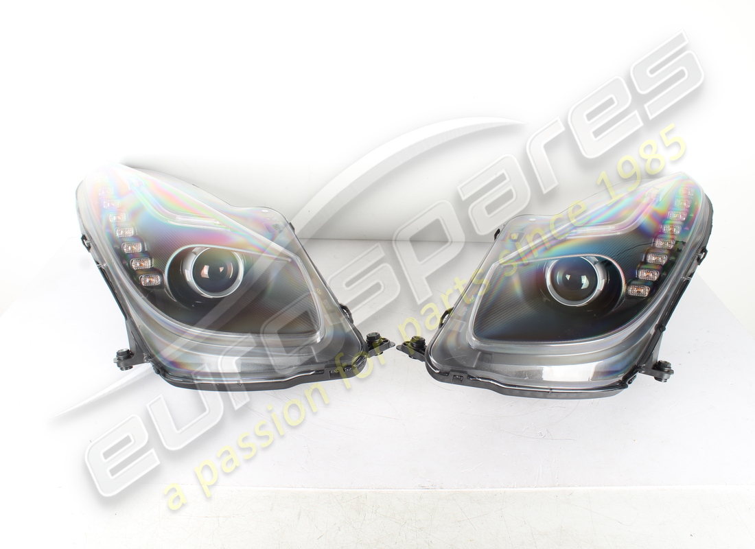 new ferrari carbon headlamp kit. part number 70003399 (1)