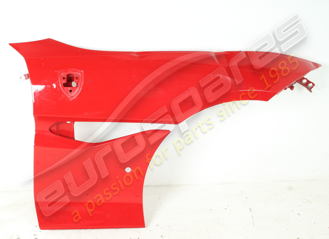 damaged ferrari front rh fender. part number 88750411 (5)