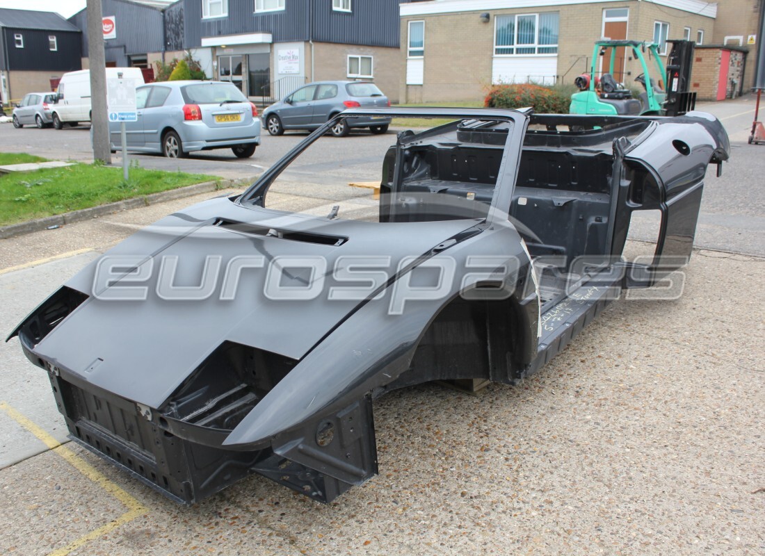 ferrari 348 (2.7 motronic) with 0 miles, being prepared for dismantling #1