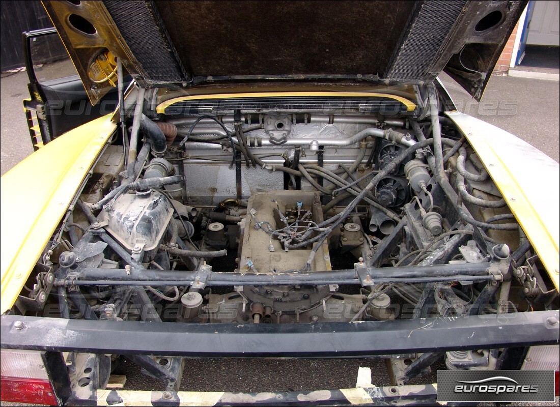 ferrari testarossa (1990) with 18,000 kilometers, being prepared for dismantling #9